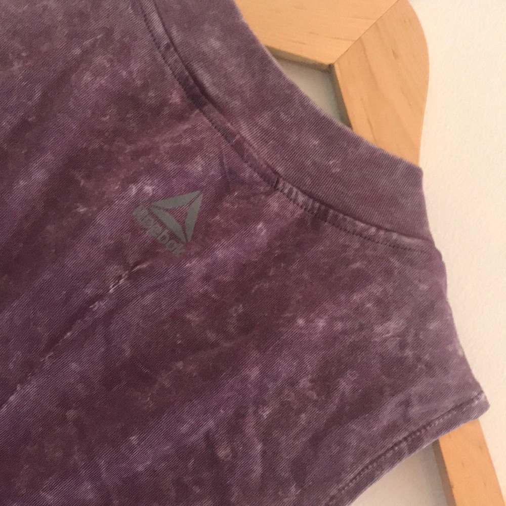 Crop top - Picture 3 of 3